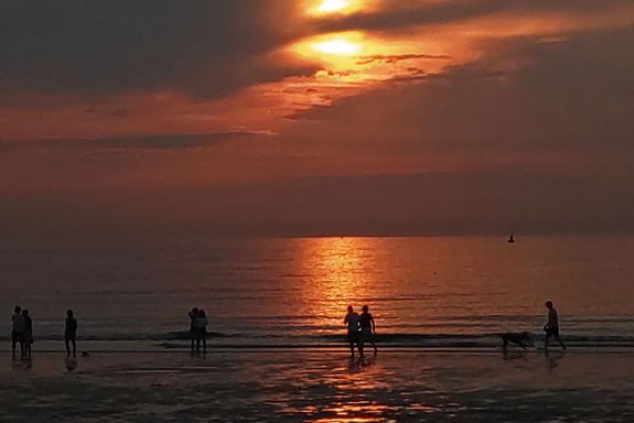 Strand bei Sonnenuntergang