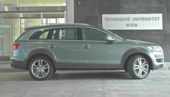 Audi Q7 an der TU Wien by Udo Starzacher zur Verwendung unter Angabe der Quelle Audi Q7 an der TU Wien by Udo Starzacher zur Verwendung unter Angabe der Quelle