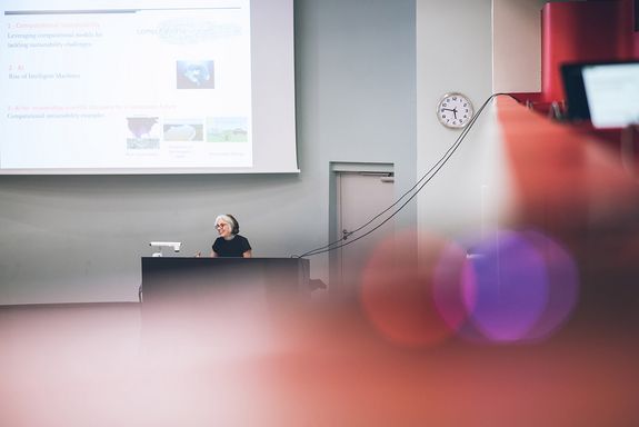 Carla P. Gomes bei der Gödel Lecture