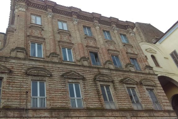 Gebäude