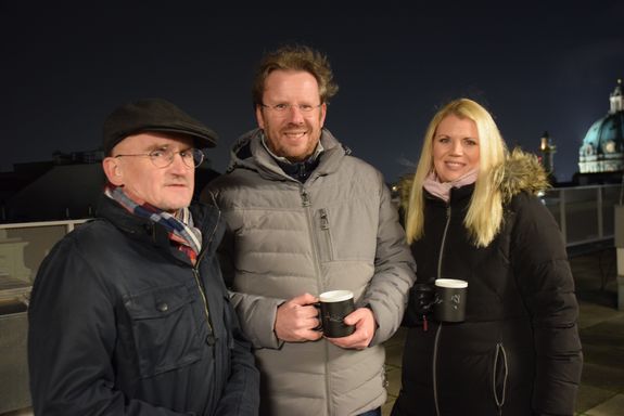 Prof. Haas and alumni