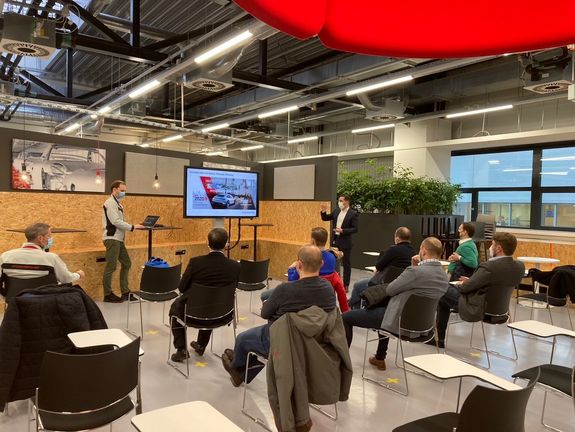 Presentation Jens Brücker, Plant Manager Porsche Zuffenhausen