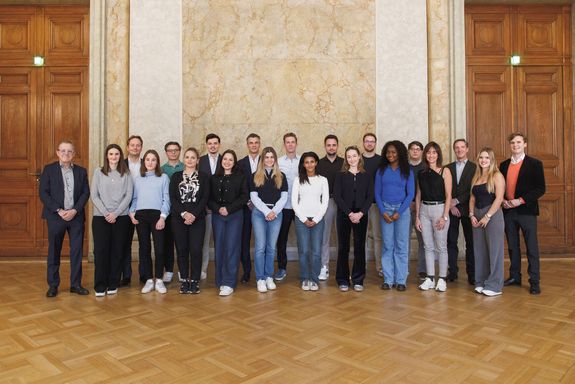 Gruppenbild neuer Jahrgang 2025 - 2027