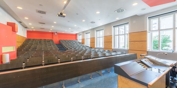 Hörsaal 18