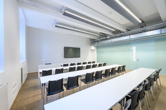 Interior view of seminar room, Karlsplatz Teaching Centre
