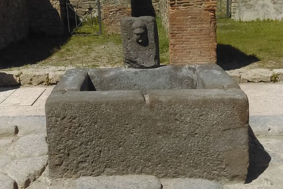 Brunnen
