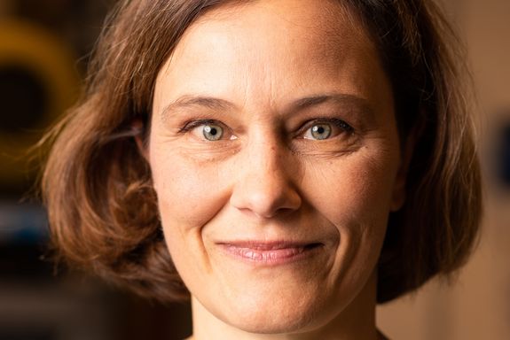 Silke Bühler-Paschen portrait photo of Silke Bühler-Paschen which was made in the room