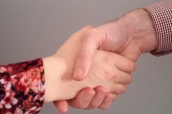 Im Bereich Wirtschaftskooperationen bieten wir Serviceleistungen für Unternehmen wie: Vermittlung von Expert_innen der TU Wien, Information über thematische Kooperationsmöglichkeiten , Unterstützung bei der Anbahnung von Kooperationsprojekten, Persönliche Beratung zu Kooperationsmöglichkeiten, Information über Technologien der TU Wien, für die eine Verwertung mit einem Unternehmen angestrebt wird.