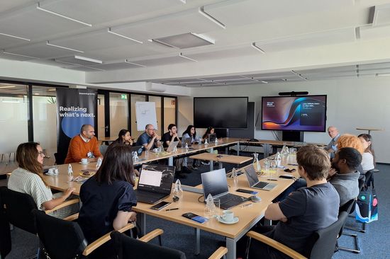 [Translate to English:] Executive MBA Space Architecture bei Beyond Austria