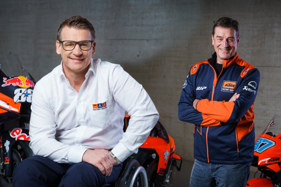 Pit Beirer, KTM Motorsports Director und Kurt Trieb, KTM Factory Racing