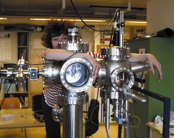 Das Ausstellungsschiff MS Wissenschaft (Foto: Wissenschaft im Dialog/Ilja Hendel)