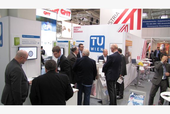 TU Wien at Hannover Messe 2017 – sensorless magnetic bearings – 06