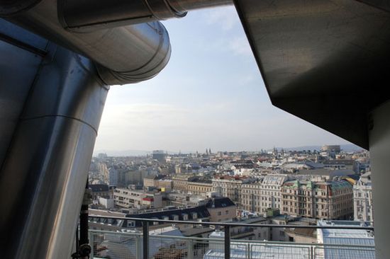 Die Öffnung von Universitätsflächen schafft zum Beispiel im Freihaus einen wunderbaren Überblick über Wien.