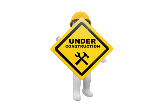 Wartungshinweis Eine menschliche Figur hält ein gelbes Schild mit der schwarzen Aufschrift "Under Construction"