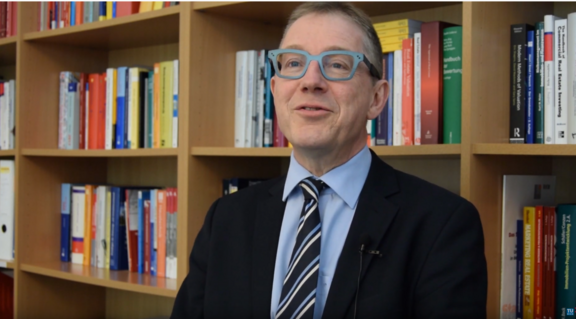 Prof. Martens