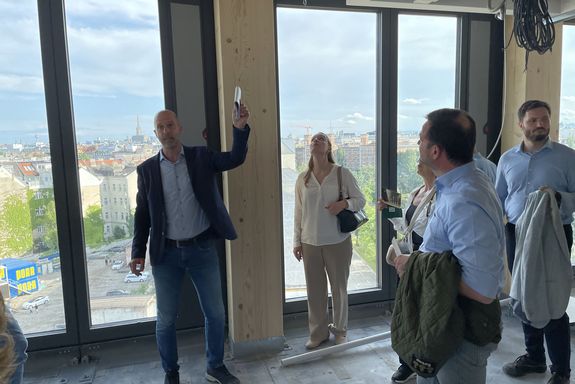 Construction site tour with our participants