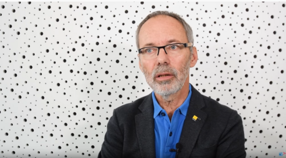 [Translate to English:] Portrait Werner Weiss