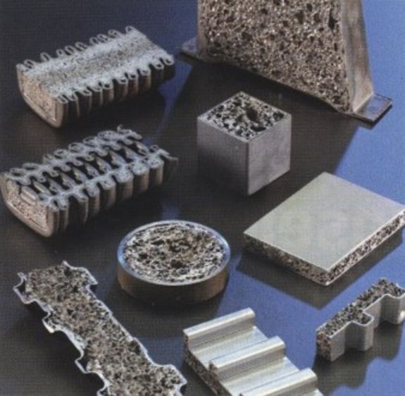Abb.3: Metallschaumteile in Integralbauweise