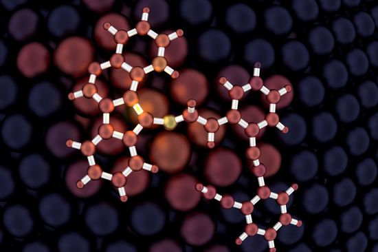 Moleküle werden an der Oberfläche festgehalten.