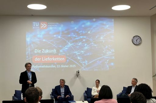 Podiumsdiskussion