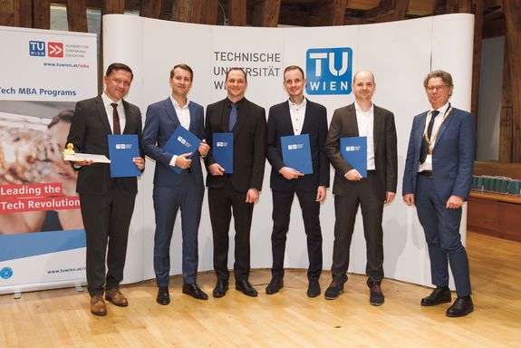 [Translate to English:] mba-sponsion19