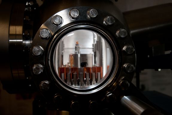 UHV AFM