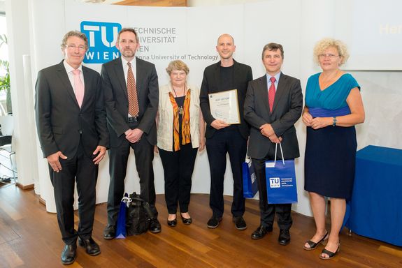 Mathematik und Geoinformation, vlnr: Vizerektor Kurt Matyas, Franz Hof, Ewa Weinmüller, Florian Ledermann, Dekan Michael Drmota, Rektorin Sabine Seidler