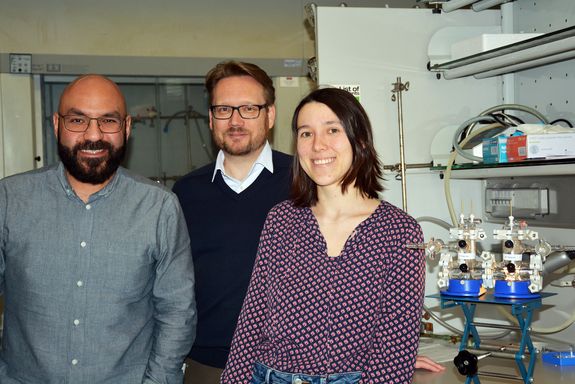 Group photo of Dogukan Apaydin, Dominik Eder and Hannah Rabl
