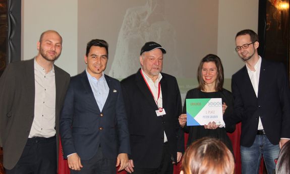 Preisverleihung im Hofburg: Tiziano Derme (MäID), Aleks Ovsianikov (TU Wien), Beppo Stuhl (Wikimedia Österriech), Daniela Mitterberger (MäID), Peter Gruber (TU Wien) (v.l.n.r) [1]