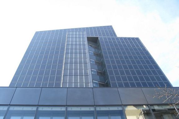 Plus energy office tower4
