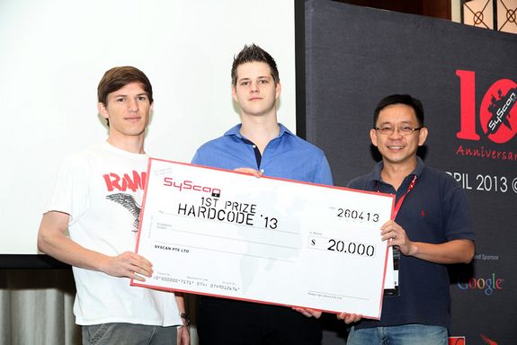 Daniel Marth, Lukas Pfeifhofer, Organisator