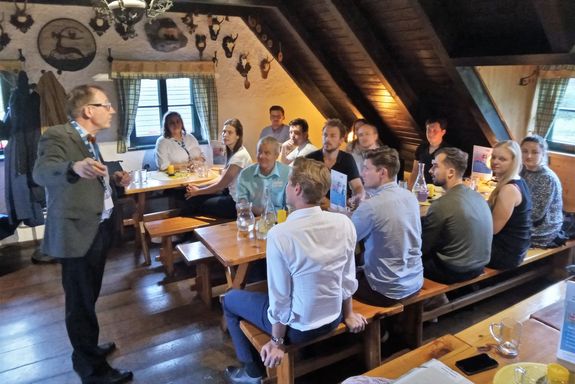 Prof. Martens welcomes the guests