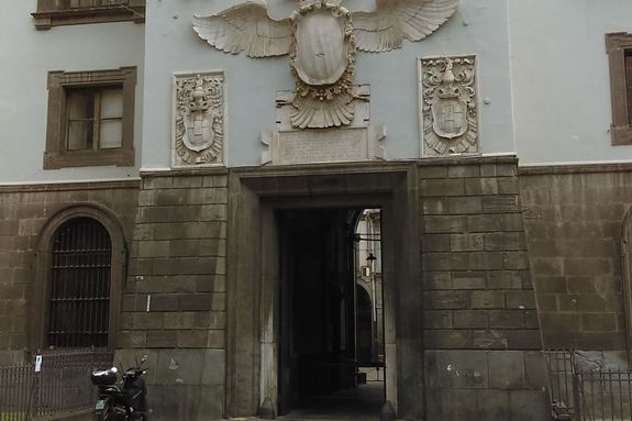 Gebäude