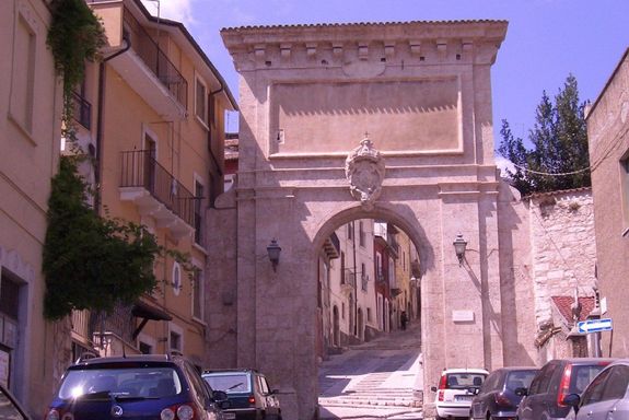 Porta Bazzano