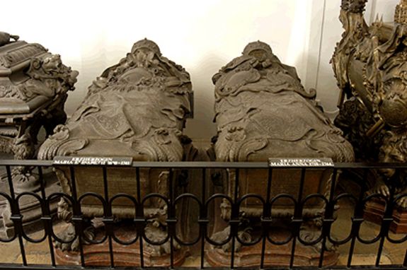 Untersuchte Särge in der Kapuzinergruft