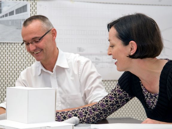 Ein eingespieltes Team - im Architekturbüro wie auch an der Universität