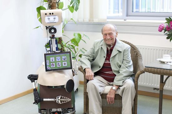 Hobbit - der Hilfsroboter (Foto: Michele Pauty, Haus der Barmherzigkeit)