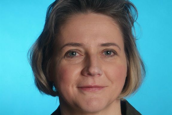 Margit Gelautz Portrait photo of Margit Gelautz on the blue background