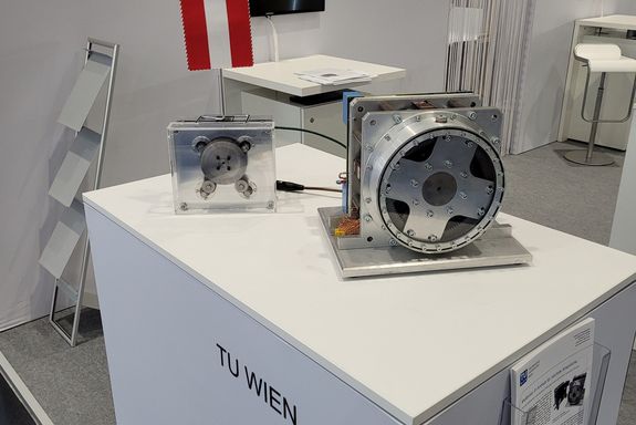 Two examples of the planetary motor/generator at the TU Wien stand in hall 11, Automation, Motion & Drives