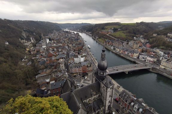 Stadt, Fluss