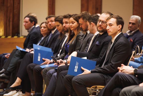 Alumni des MSc Immobilienmanagement & Bewertung