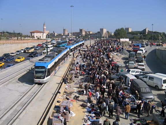 Londra-Asfalti-Markt in Istanbul Londra-Asfalti-Markt in Istanbul