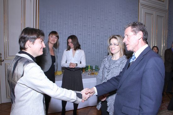 Dr. Heidrun Halbwirth und Bundesminister Karlheinz Töchterle