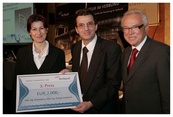 Das Gewinnerpaar bei der Preisverleihung. Das Gewinnerpaar bei der Preisverleihung.