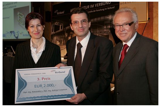 Das Gewinnerpaar bei der Preisverleihung.