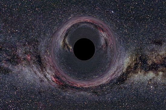So würde ein nichtrotierendes Schwarzes Loch aus 600 km Entfernung aussehen. Seine Gravitation verbiegt die Lichtstrahlen, sodass die Sterne dahinter verzerrt erscheinen (Credit: Galerie von Tempolimit Lichtgeschwindigkeit)
