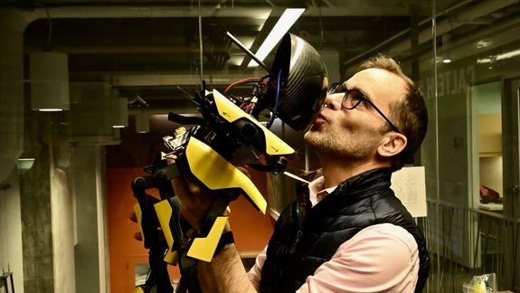 [Translate to English:] Learning Journey am Caltech: KI, Robotik und strategische Führung