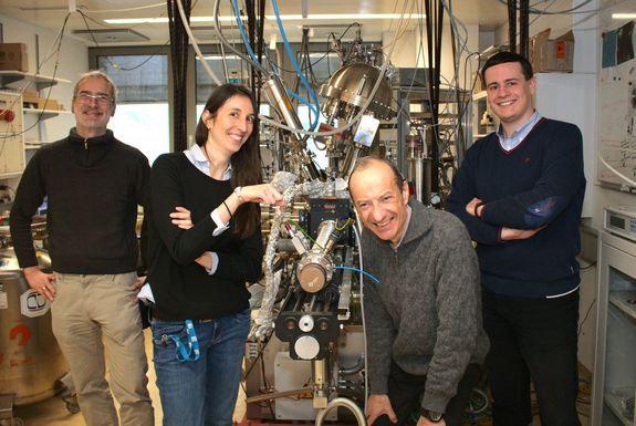 Vier Personen im Labor