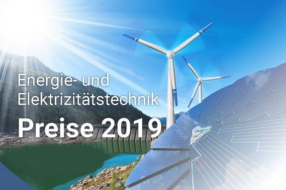 Symbolbild mit Sonne, Solaranlage, Wasser, Wasserkraftwerk und Windräder in eine Berglandschaft eingebettet.