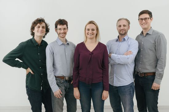 Gruppenbild, fünf Personen